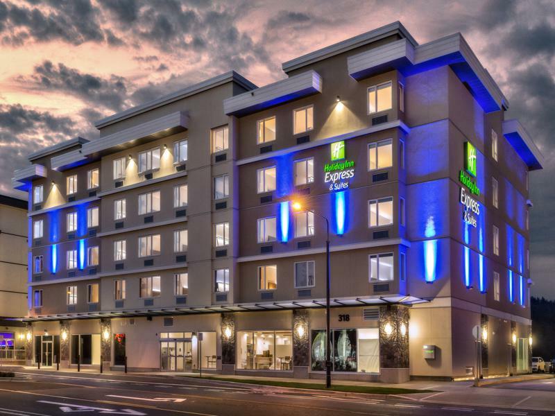 Holiday Inn Express & Suites Victoria-Colwood By Ihg Лангфорд Екстериор снимка